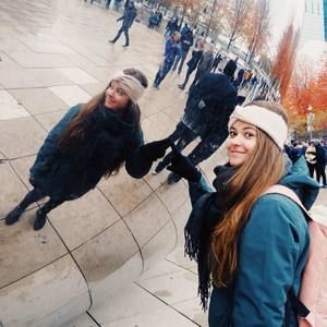 Meet your Posher, Julia